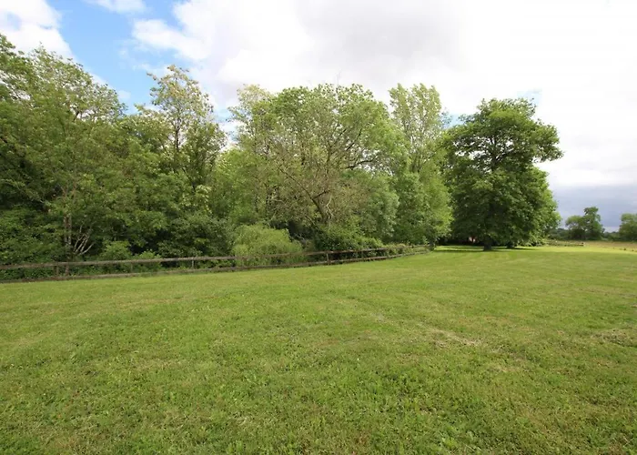 Le Mouly/grand Vakantiehuis